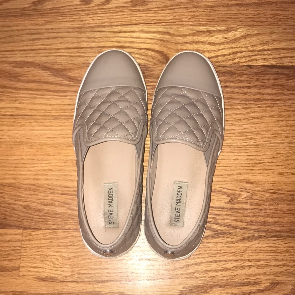Zaander Slip-On Sneaker
